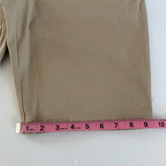 New Girls Size 16.5 Plus Izod Khaki Shorts Bermuda Chino School Uniform NWT - Picture 11 of 12